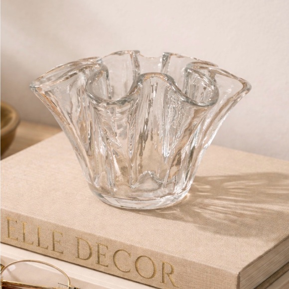 Other - Vintageq Clear Art Glass Ruffled Mini Vase – Sculptural Handkerchief Form
